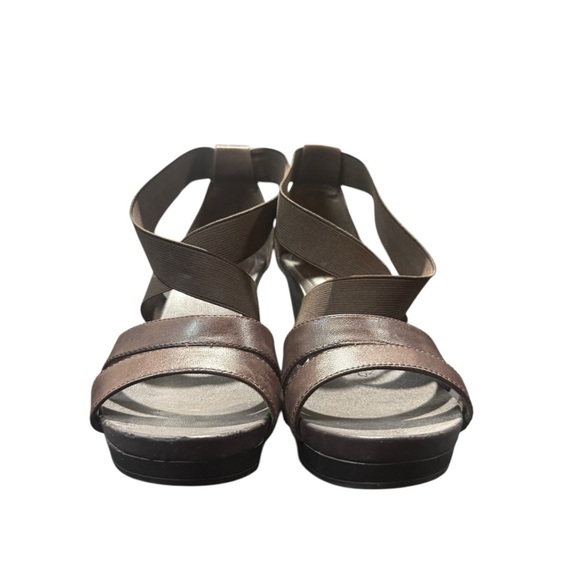 Polo by Ralph Lauren Tan Strappy Sandals - Picture 2 of 9